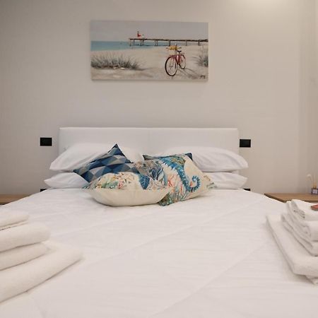 Da Zia Gina Locazione Turistica Hotel Bisceglie Ngoại thất bức ảnh