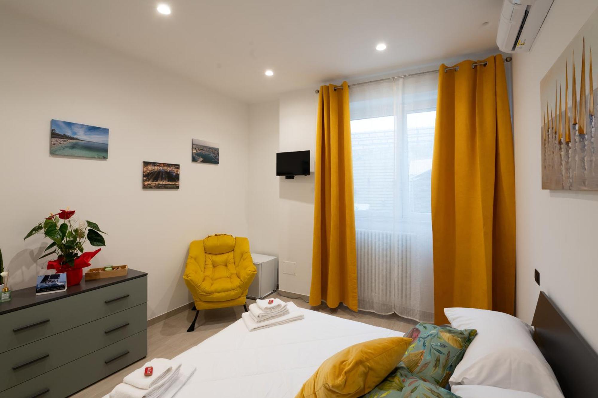 Da Zia Gina Locazione Turistica Hotel Bisceglie Phòng bức ảnh